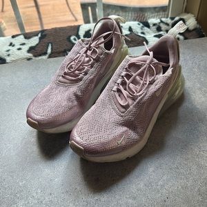 Women’s Nike Air 270 7.5
